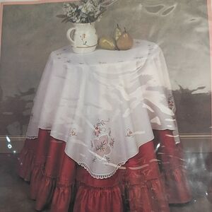 Wild Flower Hand Crochet & Embroidery Topper 45" Square 100% Cotton Tablecloth